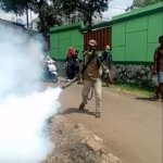 Pemuda Kampung Sukajadi Bersama RT dan RW Gelar Fogging Mandiri, Antisipasi Penyebaran DBD